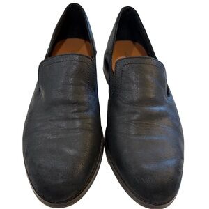 Lucky Brand Size 7 black leather loafers. Academia classic wardrobe essential